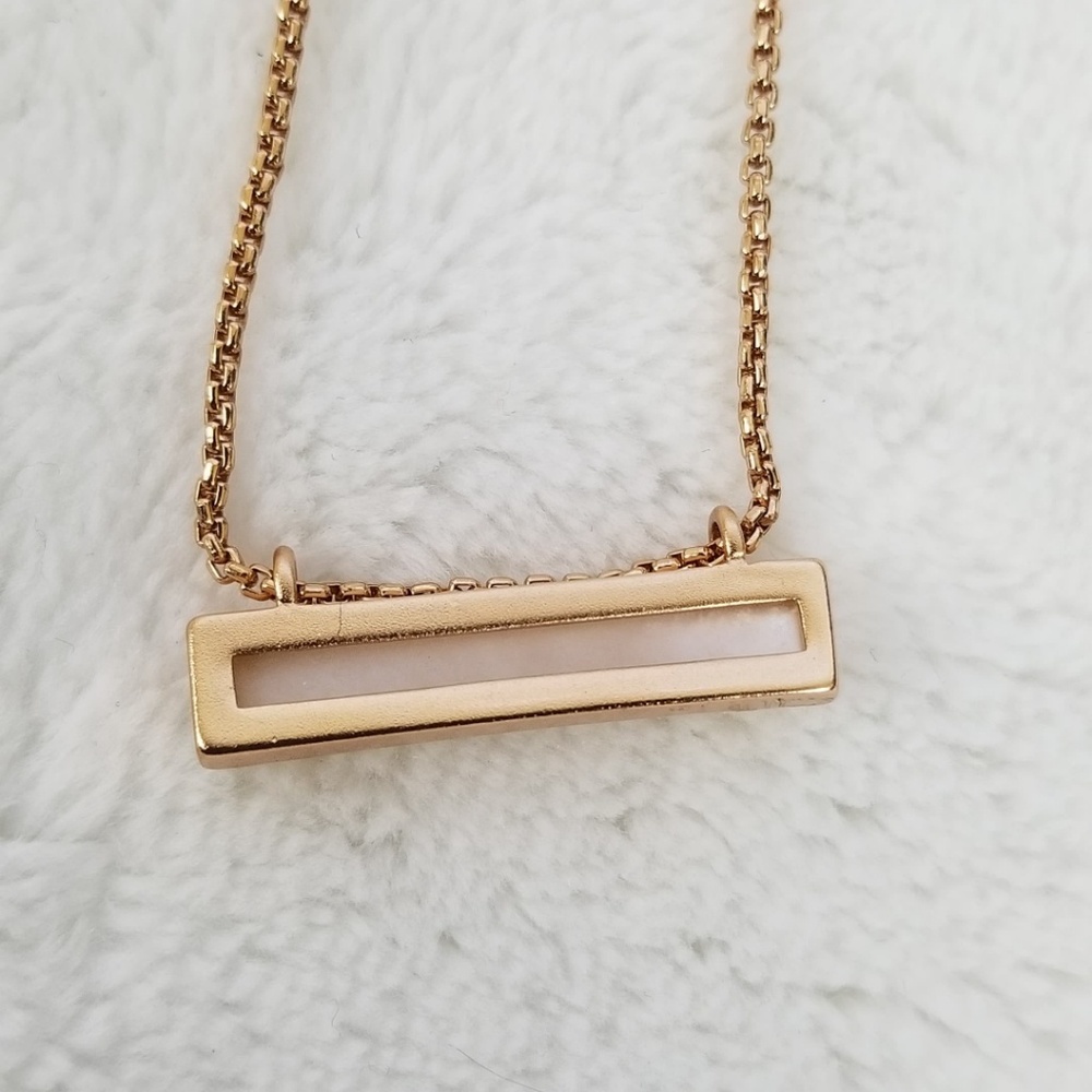 Leanor Rose Gold Pendant Necklace In Ivory Pearl - Picture 3 of 4